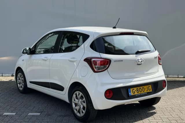 Hyundai i10 (2019) thumbnail 4
