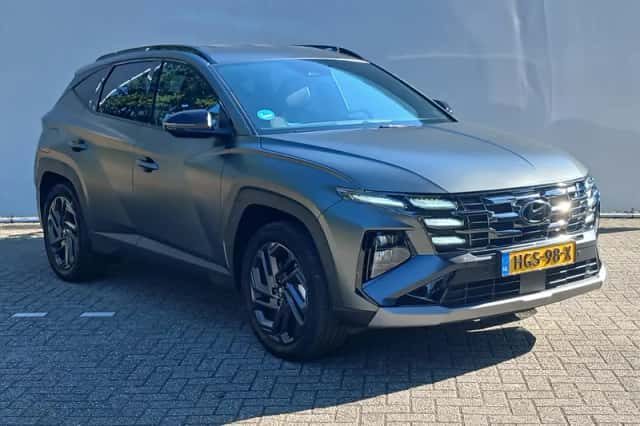 Hyundai Tucson (2025) thumbnail 3