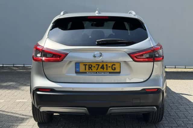 Nissan Qashqai (2018) thumbnail 4