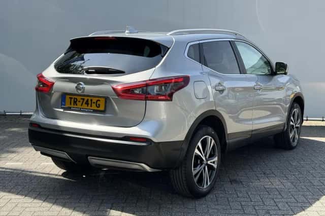 Nissan Qashqai (2018) thumbnail 5