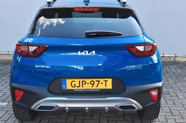 Kia Stonic (2024) thumbnail 4