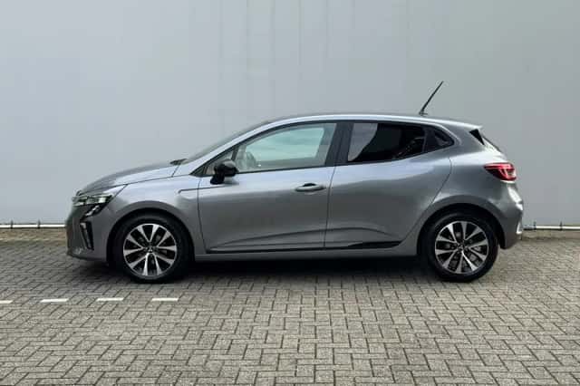 Mitsubishi Colt (2024) thumbnail 2