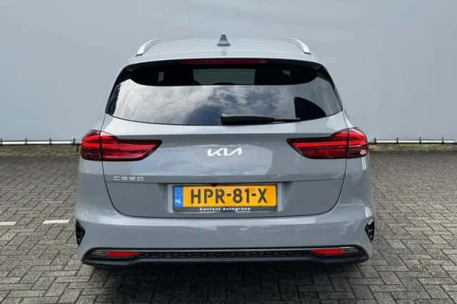 Kia Ceed (2025) thumbnail 4
