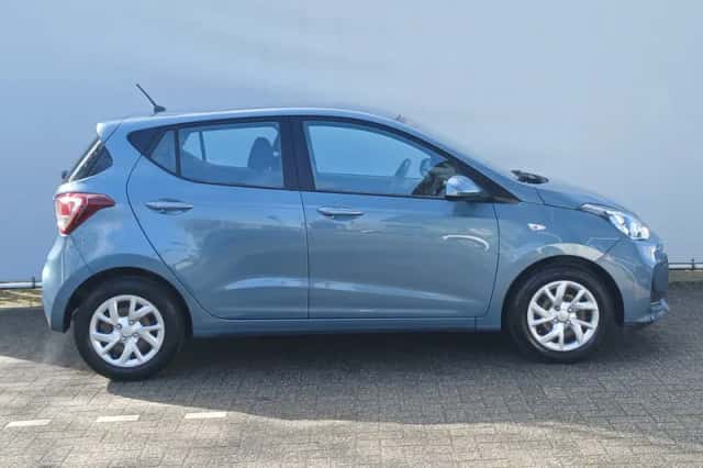 Hyundai i10 (2019) thumbnail 4