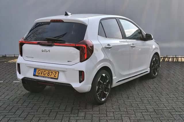 Kia Picanto (2024) thumbnail 4
