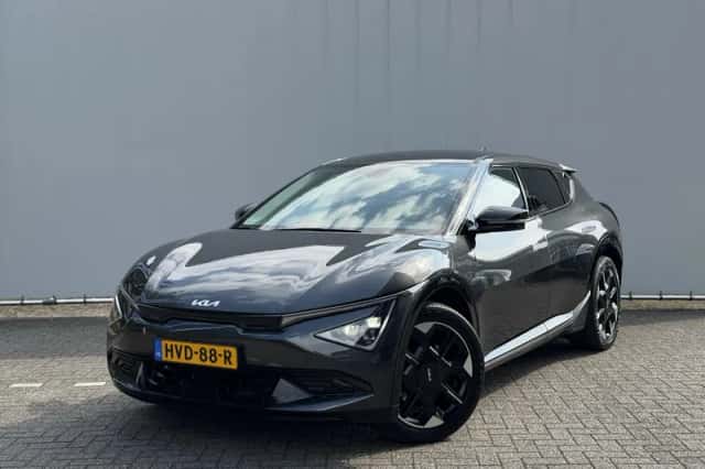 Kia EV6 (2025) thumbnail 1