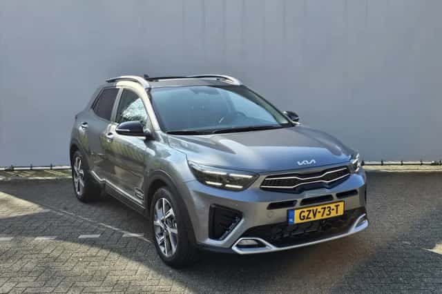 Kia Stonic (2025) thumbnail 6