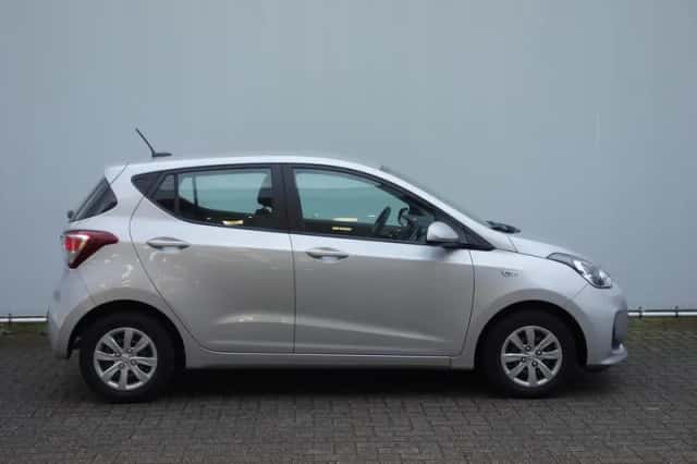 Hyundai i10 (2018) thumbnail 4