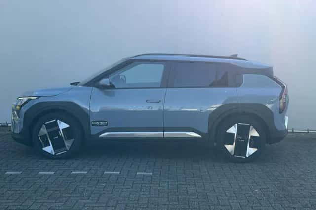 Kia EV3 (2025) thumbnail 2