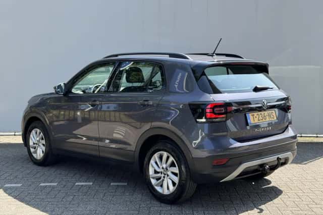 Volkswagen T-Cross (2023) thumbnail 3