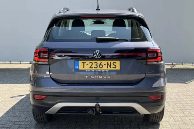 Volkswagen T-Cross (2023) thumbnail 4