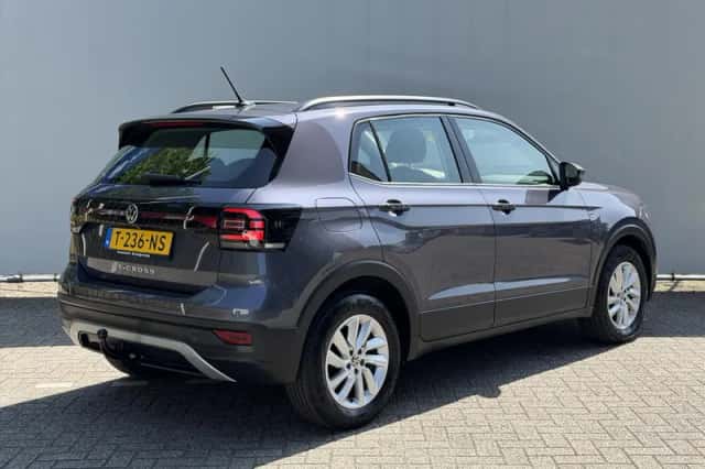 Volkswagen T-Cross (2023) thumbnail 5