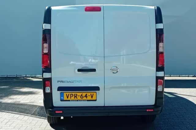 Nissan Primastar (2022) thumbnail 6