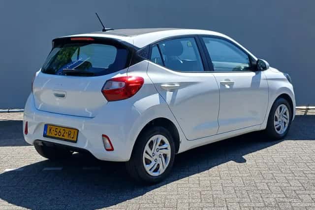 Hyundai i10 (2021) thumbnail 5