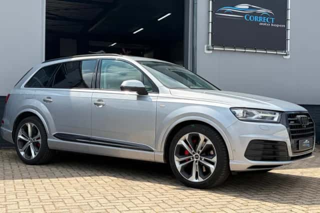 Audi Q7 (2016) thumbnail 2