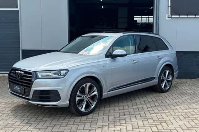 Audi Q7 (2016) thumbnail 5