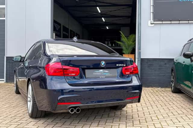 BMW 3-Serie (2018) thumbnail 3