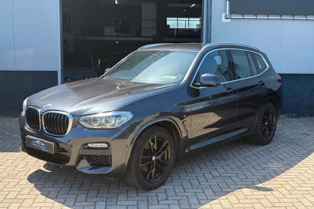 BMW X3 (2019) thumbnail 1