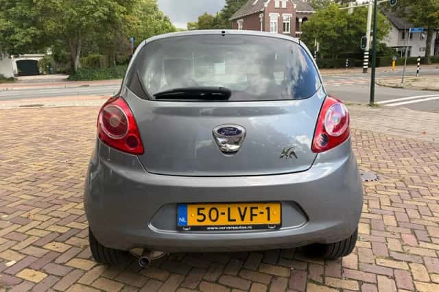 Ford Ka (2010) thumbnail 5