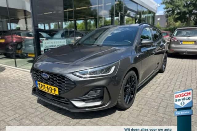 Ford Focus (2024) thumbnail 1