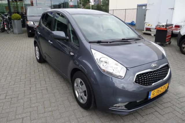 Kia Venga (2018) thumbnail 6