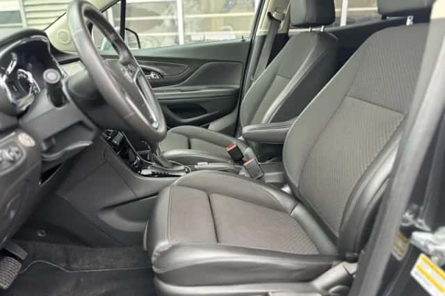 Opel Mokka (2017) thumbnail 4