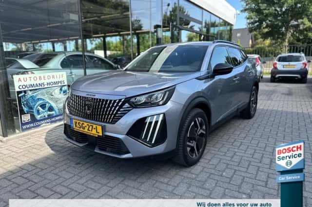 Peugeot 2008 (2024) thumbnail 2