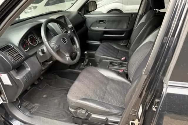Honda CR-V (2003) thumbnail 5