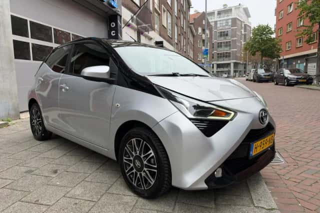 Toyota Aygo (2018) thumbnail 3