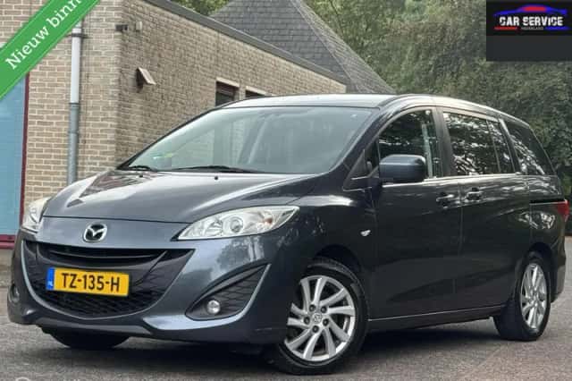 Mazda 5 (2011) thumbnail 1