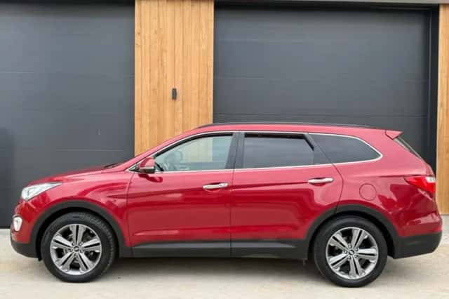 Hyundai Santa Fe (2015) thumbnail 6