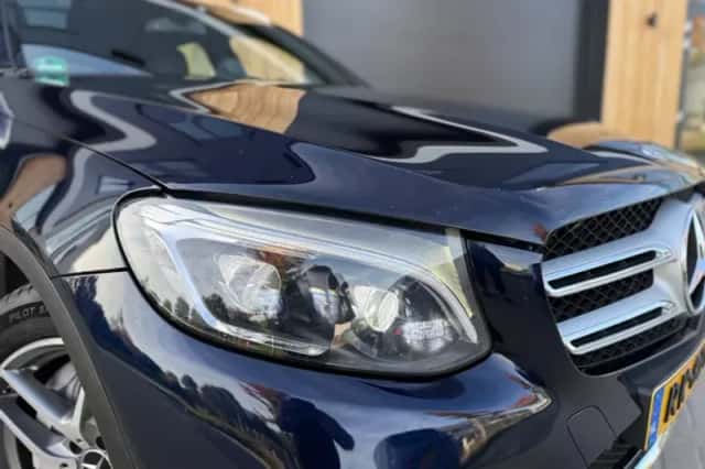 Mercedes-Benz GLC-Klasse (2017) thumbnail 2