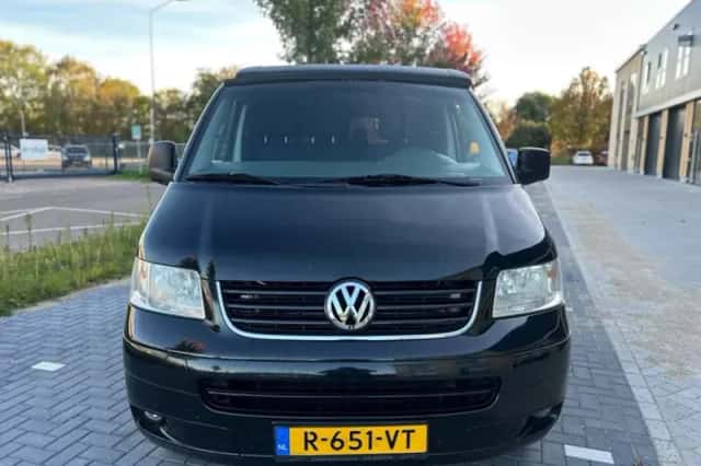 Volkswagen Transporter (2007) thumbnail 2