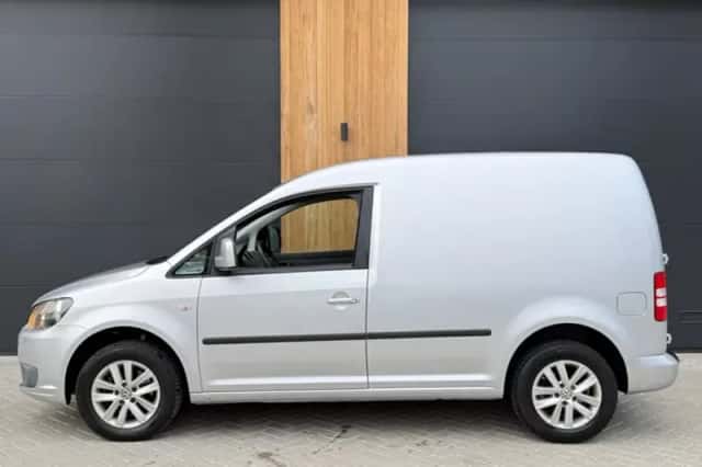 Volkswagen Caddy (2012) thumbnail 5