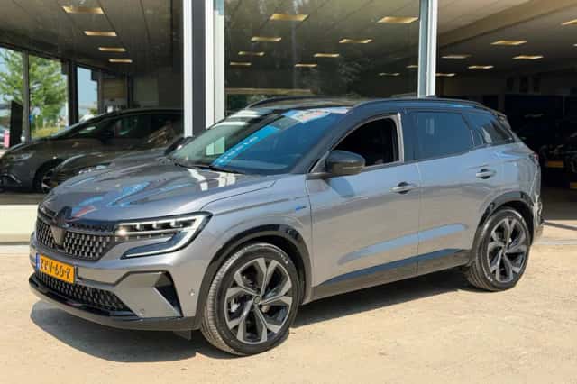 Renault Austral (2025) thumbnail 3