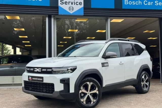 Dacia Bigster (2025) thumbnail 1
