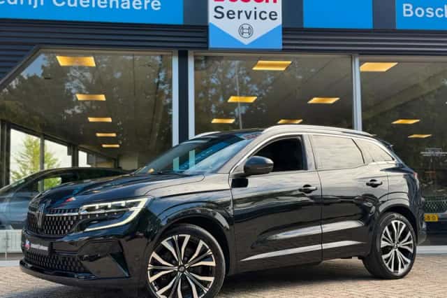 Renault Austral (2023) thumbnail 1