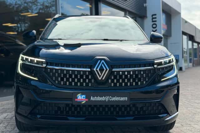 Renault Austral (2023) thumbnail 6