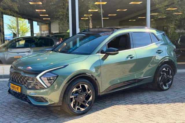 Kia Sportage (2022) thumbnail 3