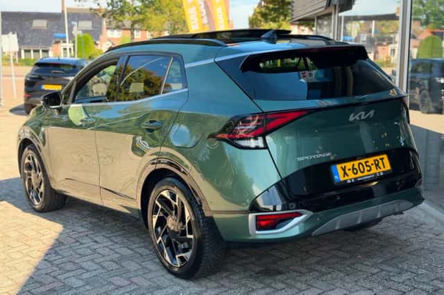 Kia Sportage (2022) thumbnail 5