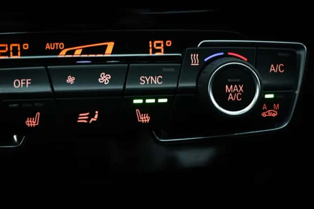 BMW X1 (2019) thumbnail 5