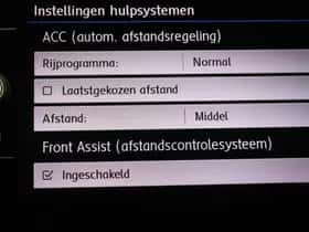 Volkswagen T-Roc (2020) thumbnail 5