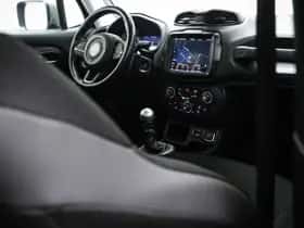 Jeep Renegade (2020) thumbnail 11