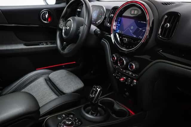 MINI Countryman (2021) thumbnail 3