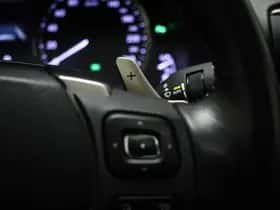 Lexus IS (2018) thumbnail 38