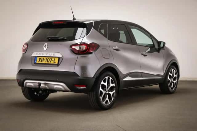 Renault Captur (2018) thumbnail 2