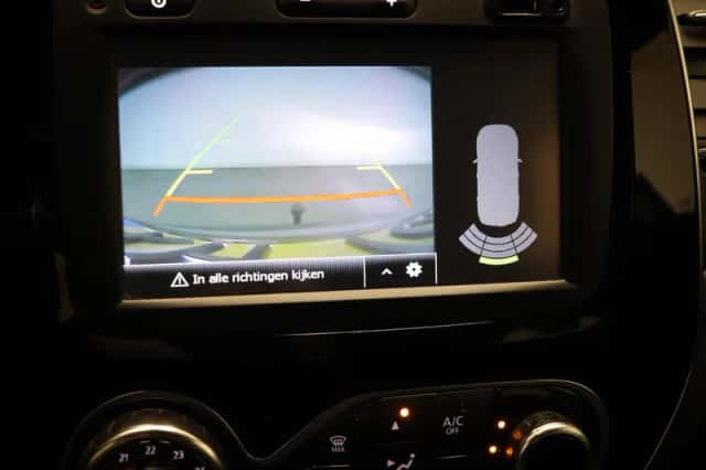 Renault Captur (2018) thumbnail 6
