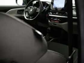 Suzuki Swift (2025) thumbnail 11