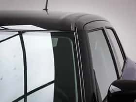 Suzuki Swift (2025) thumbnail 16