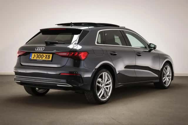 Audi A3 (2020) thumbnail 2
